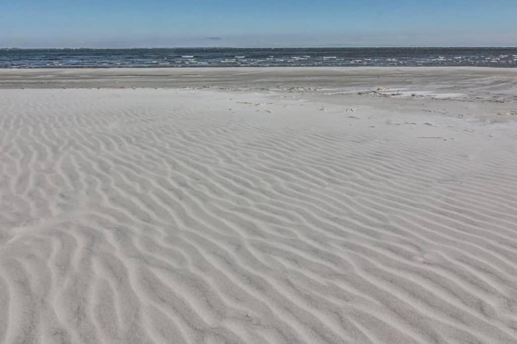 Pelican Point Unobstructed Beach Views Beach Access Out Back Door! Harbor Island Kültér fotó