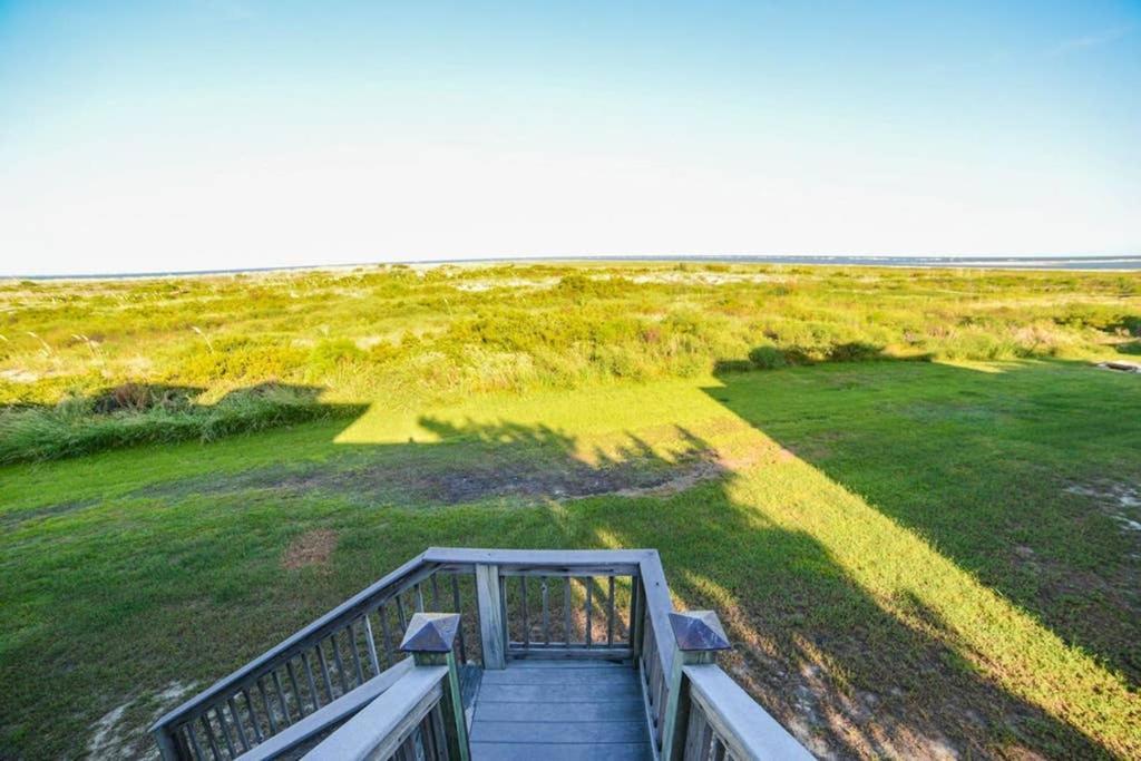 Pelican Point Unobstructed Beach Views Beach Access Out Back Door! Harbor Island Kültér fotó