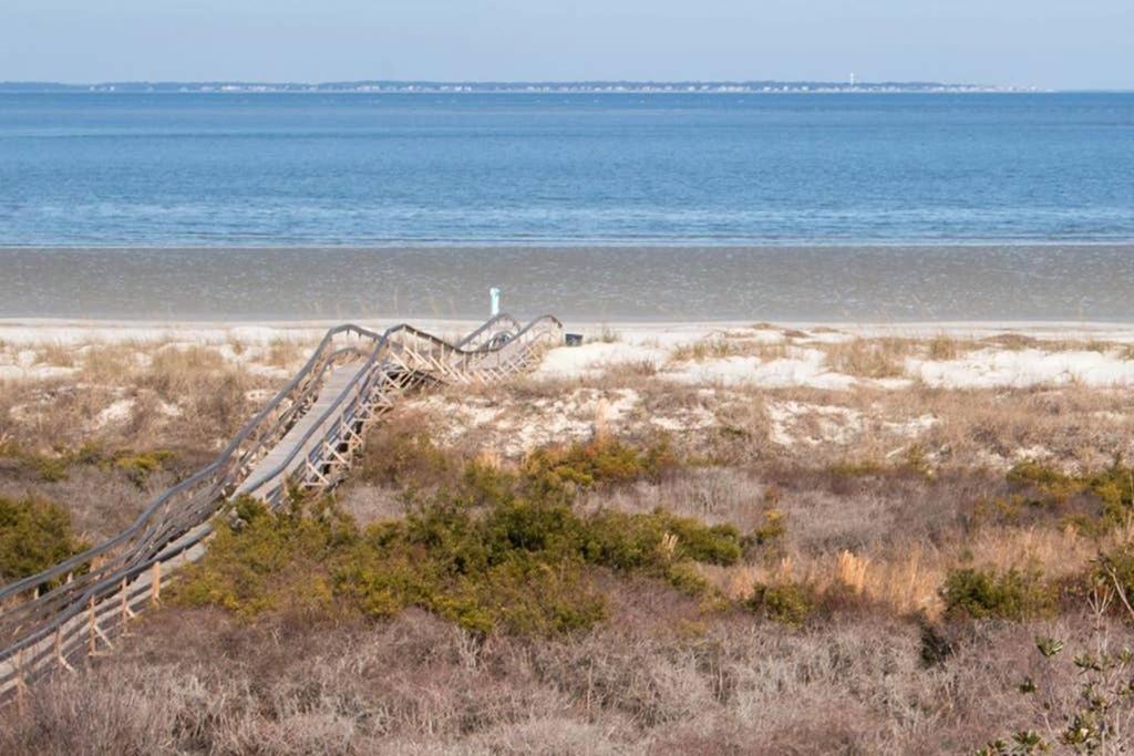 Pelican Point Unobstructed Beach Views Beach Access Out Back Door! Harbor Island Kültér fotó